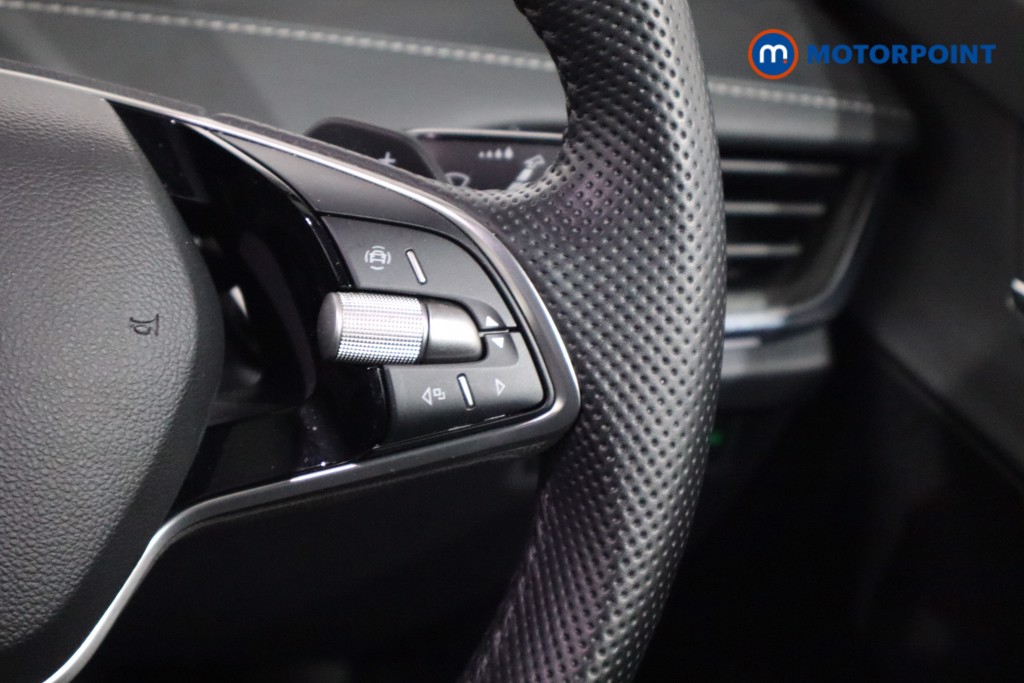 Skoda Enyaq Sportline Plus Automatic Electric SUV - Stock Number (1616604) - 8th supplementary image