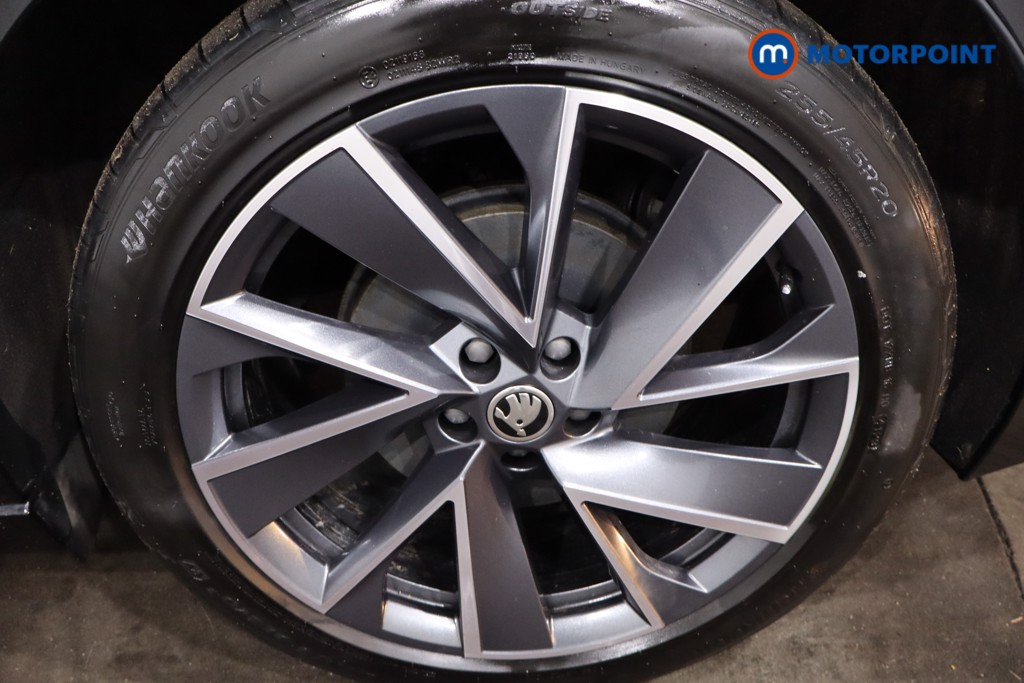 Skoda Enyaq Sportline Plus Automatic Electric SUV - Stock Number (1616604) - 12th supplementary image