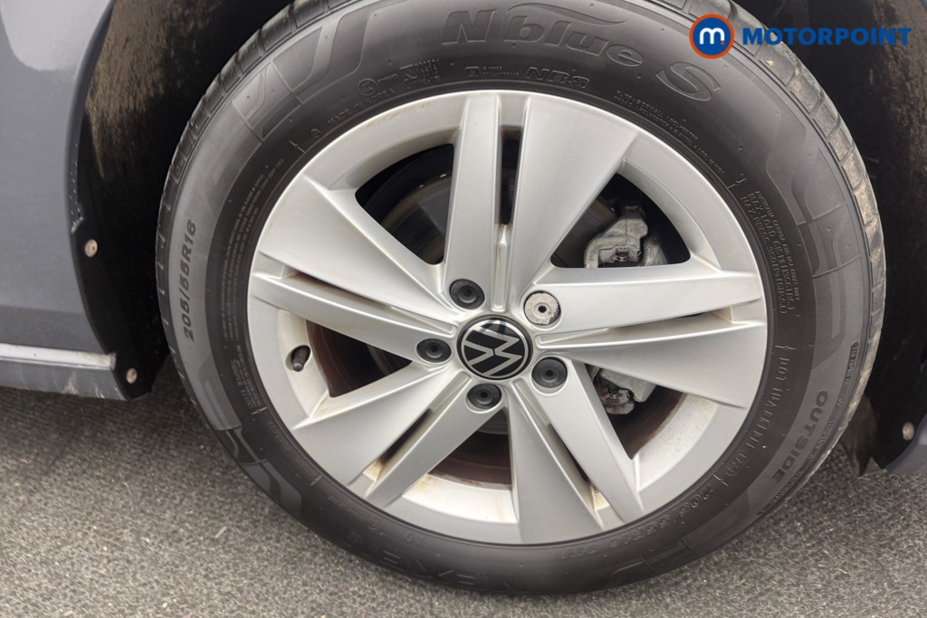 Volkswagen Golf Life Automatic Petrol Hatchback - Stock Number (1616726) - 22nd supplementary image