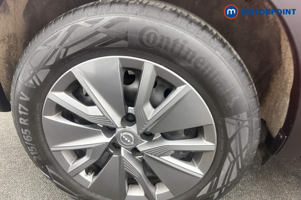 Nissan Qashqai Visia Manual Petrol SUV - Stock Number (1616740) - 6th supplementary image