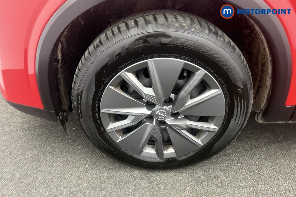 Nissan Qashqai Visia Manual Petrol SUV - Stock Number (1616740) - 23rd supplementary image