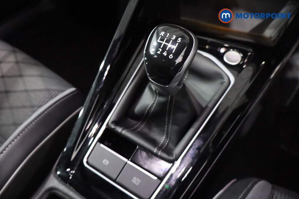 Volkswagen Golf R-Line Manual Petrol Hatchback - Stock Number (1617113) - 14th supplementary image