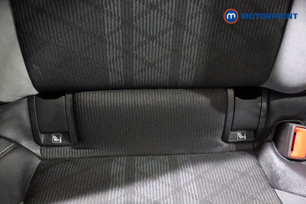 Volkswagen Golf R-Line Manual Petrol Hatchback - Stock Number (1617113) - 25th supplementary image