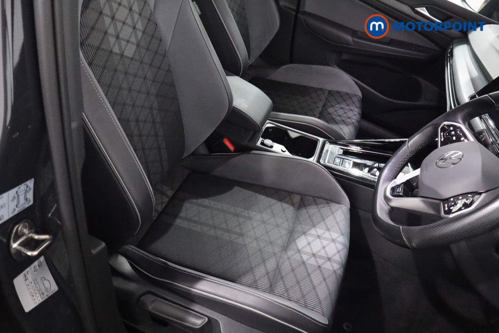 Volkswagen Golf R-Line Automatic Petrol Hatchback - Stock Number (1617136) - 23rd supplementary image