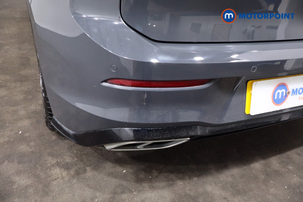 Volkswagen Golf R-Line Automatic Petrol Hatchback - Stock Number (1617136) - 34th supplementary image