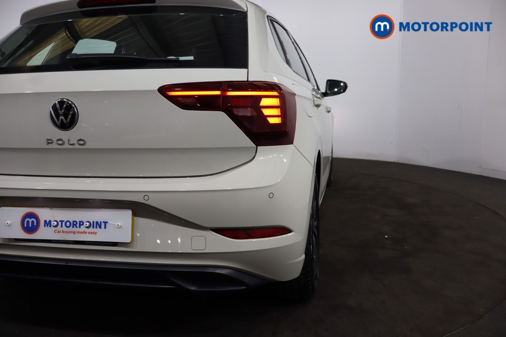 Volkswagen Polo Life Manual Petrol Hatchback - Stock Number (1617579) - 28th supplementary image