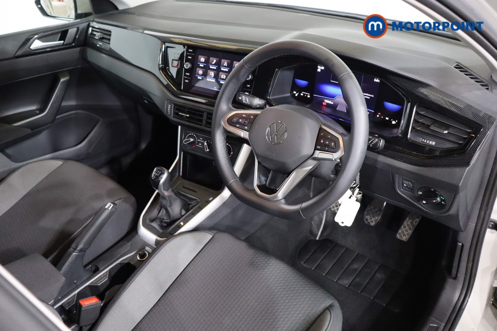 Volkswagen Polo Life Manual Petrol Hatchback - Stock Number (1617579) - 1st supplementary image