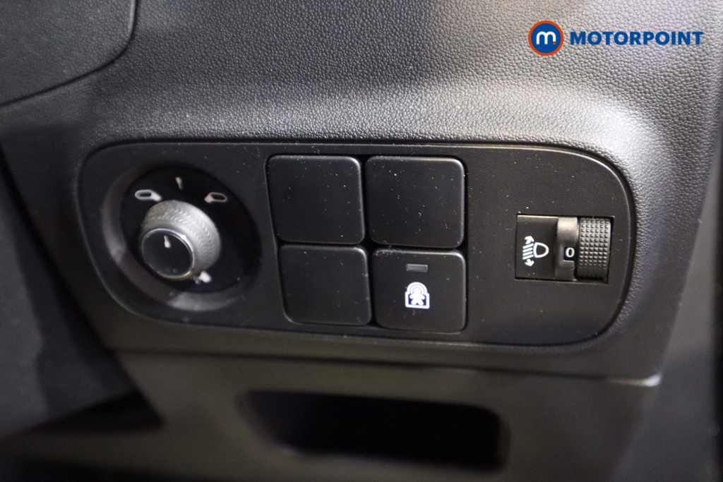 Citroen C3 Shine Plus Manual Petrol Hatchback - Stock Number (1617616) - 11th supplementary image