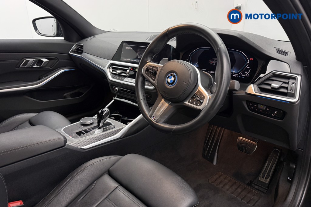 BMW 3 Series M Sport Automatic Petrol Plug-In Hybrid Saloon - Stock Number (1617624) - 6th supplementary image