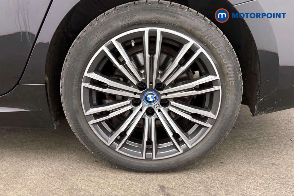 BMW 3 Series M Sport Automatic Petrol Plug-In Hybrid Saloon - Stock Number (1617624) - 26th supplementary image