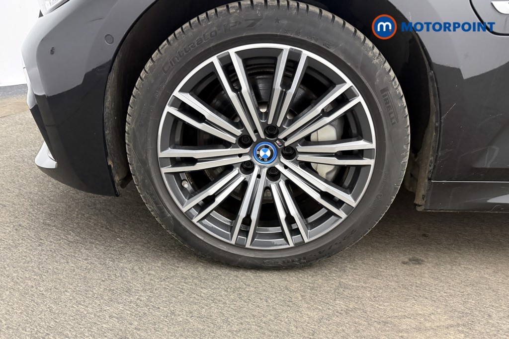 BMW 3 Series M Sport Automatic Petrol Plug-In Hybrid Saloon - Stock Number (1617624) - 27th supplementary image