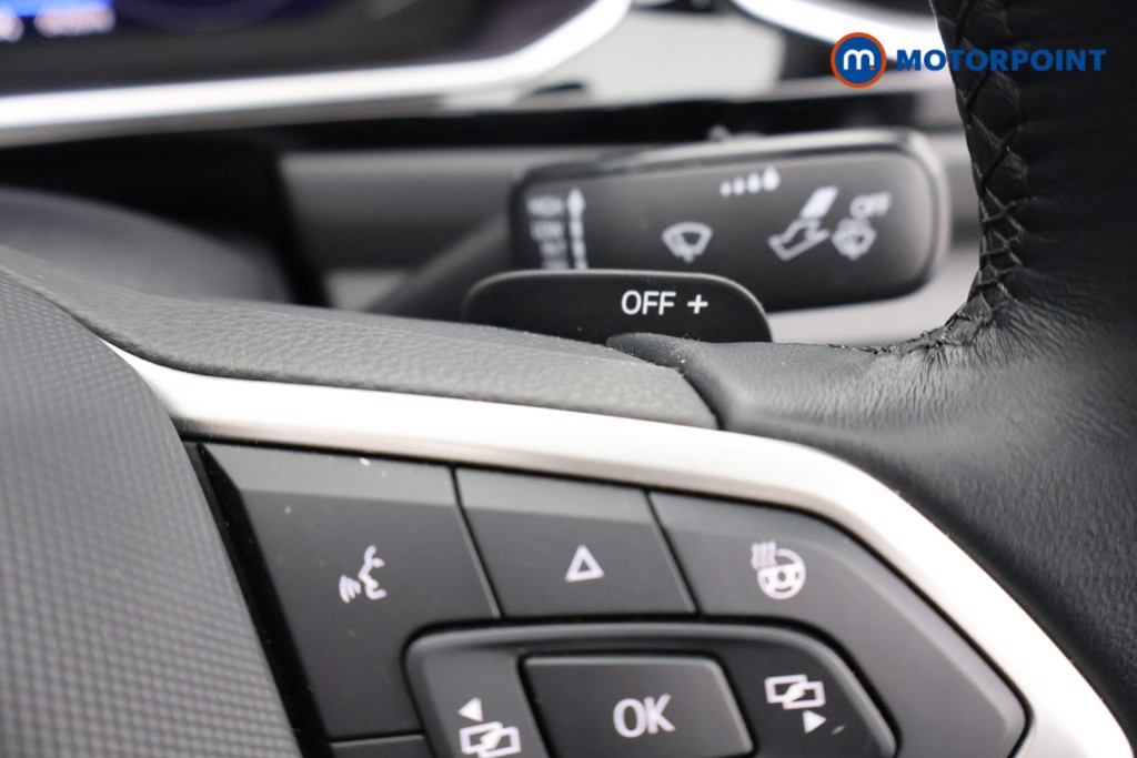 Volkswagen T-Roc R-Line Automatic Petrol Convertible - Stock Number (1617703) - 11th supplementary image