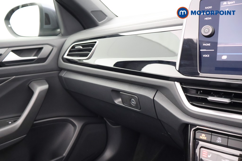 Volkswagen T-Roc R-Line Automatic Petrol Convertible - Stock Number (1617703) - 20th supplementary image