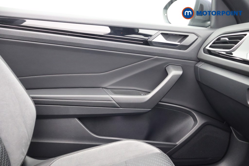 Volkswagen T-Roc R-Line Automatic Petrol Convertible - Stock Number (1617703) - 21st supplementary image