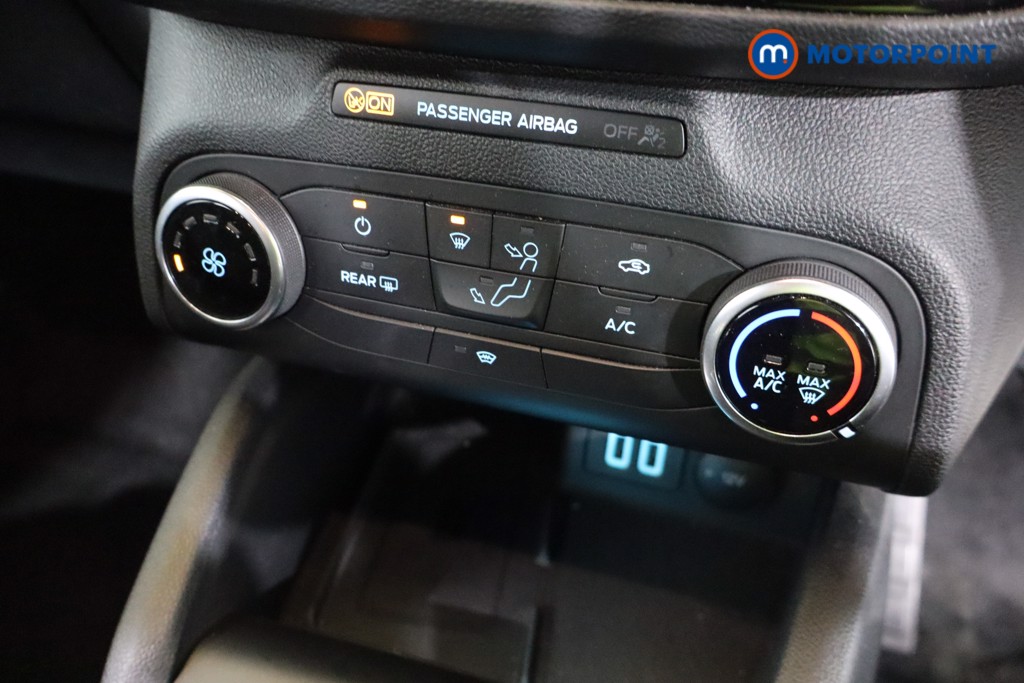 Ford Focus St-Line Edition Manual Petrol Hatchback - Stock Number (1617720) - 11th supplementary image