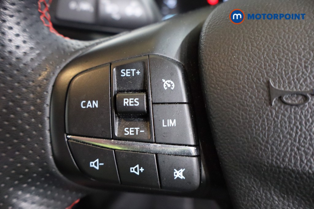 Ford Focus St-Line Edition Manual Petrol Hatchback - Stock Number (1617720) - 13th supplementary image