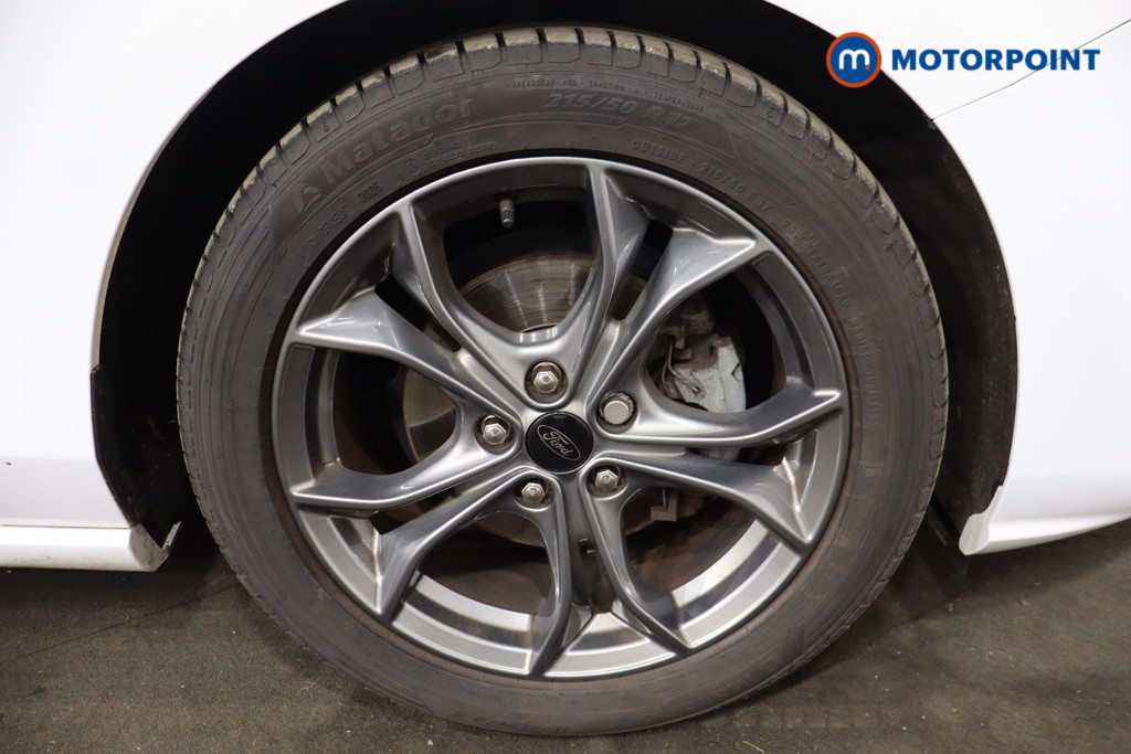 Ford Focus St-Line Edition Manual Petrol Hatchback - Stock Number (1617720) - 25th supplementary image