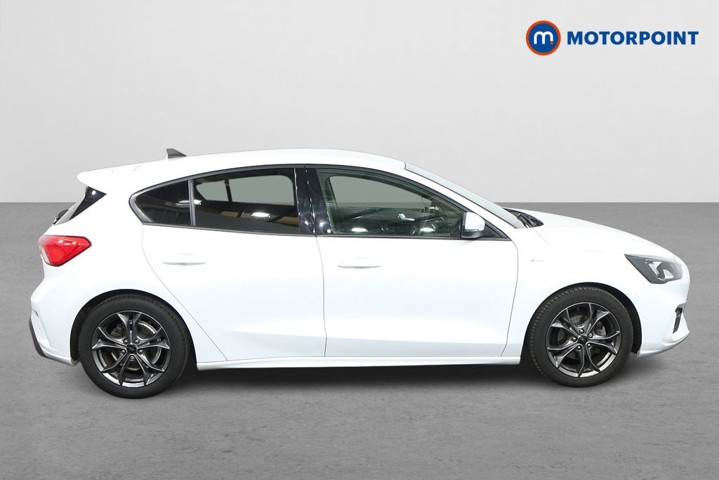 Ford Focus St-Line Edition Manual Petrol Hatchback - Stock Number (1617720) - Drivers side