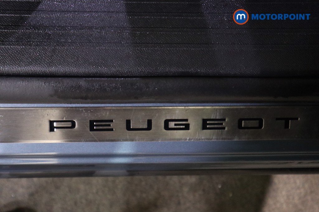 Peugeot 3008 GT Automatic Electric SUV - Stock Number (1618005) - 16th supplementary image