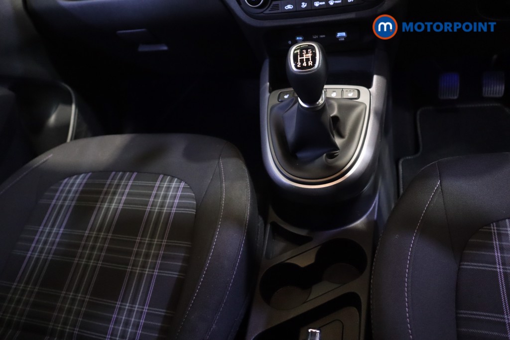 Hyundai I10 Premium Manual Petrol Hatchback - Stock Number (1618478) - 7th supplementary image