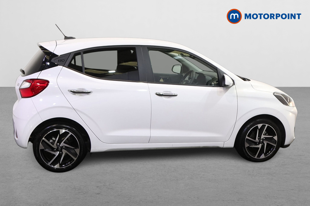 Hyundai I10 Premium Manual Petrol Hatchback - Stock Number (1618478) - Drivers side