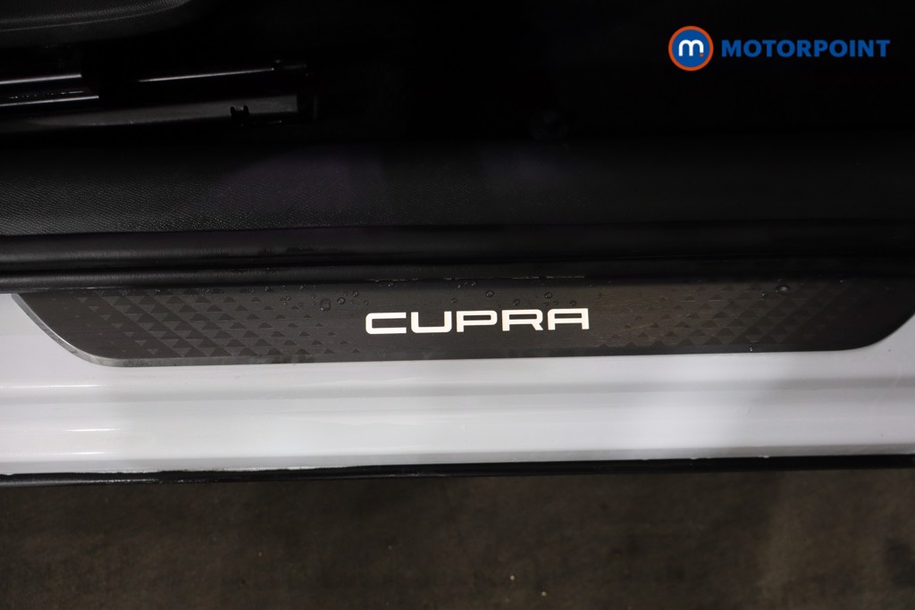 Cupra Formentor V1 Automatic Petrol Plug-In Hybrid SUV - Stock Number (1618632) - 21st supplementary image