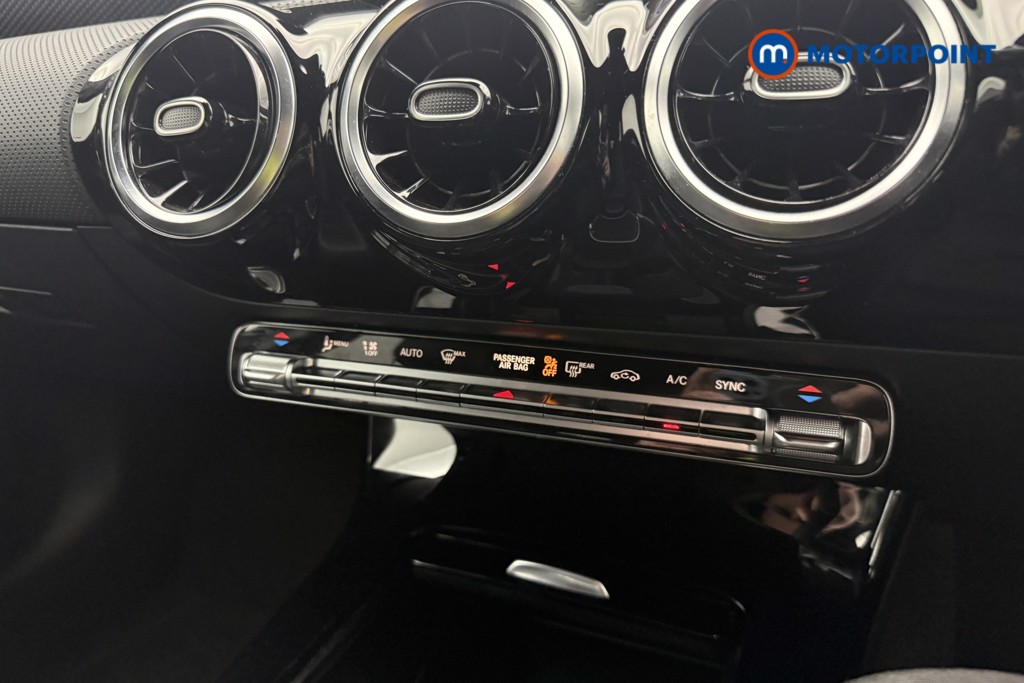 Mercedes-Benz A Class Sport Executive Edition Automatic Petrol Hatchback - Stock Number (1589325) - 13th supplementary image