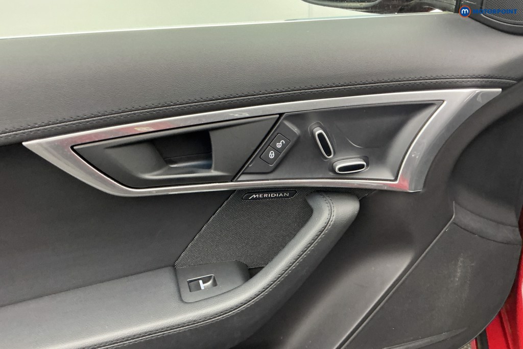 Jaguar F-Type R-Dynamic Automatic Petrol Coupe - Stock Number (1594161) - 8th supplementary image