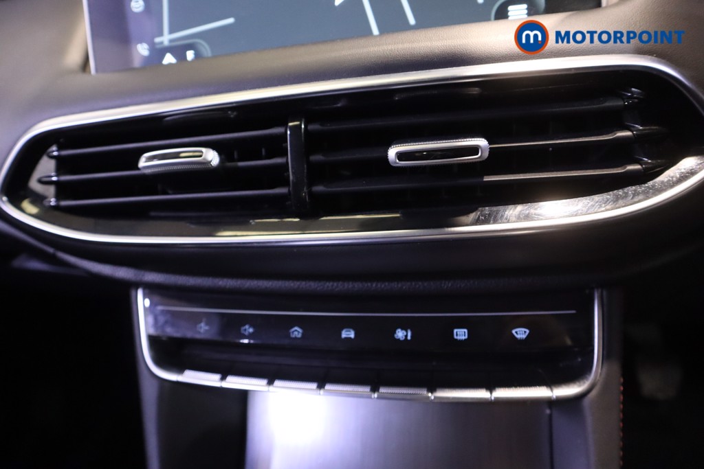 Mg Motor Uk HS SE Manual Petrol SUV - Stock Number (1600649) - 5th supplementary image