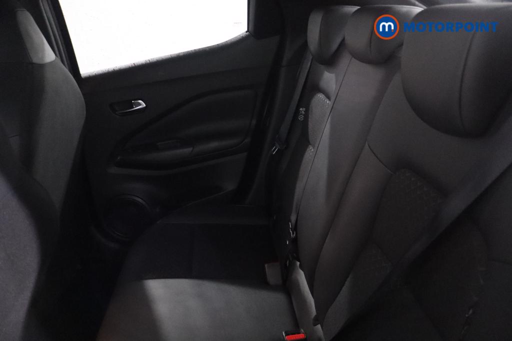 Nissan Juke N-Connecta Manual Petrol SUV - Stock Number (1602152) - 15th supplementary image