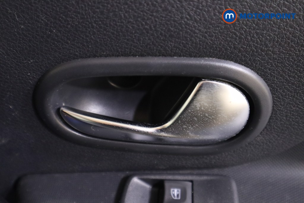 Dacia Sandero Comfort Manual Petrol Hatchback - Stock Number (1606449) - 16th supplementary image