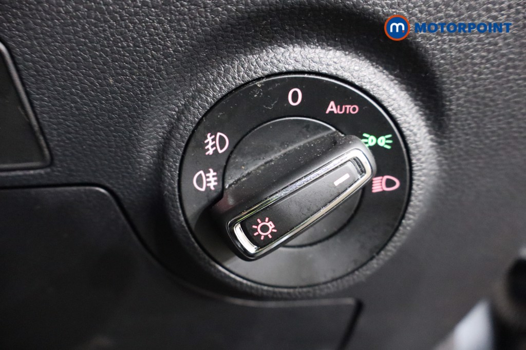 Seat Arona Fr Red Edition Automatic Petrol SUV - Stock Number (1607749) - 16th supplementary image