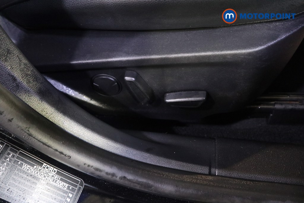 Ford Focus St-Line X Edition Manual Petrol Hatchback - Stock Number (1607992) - 20th supplementary image