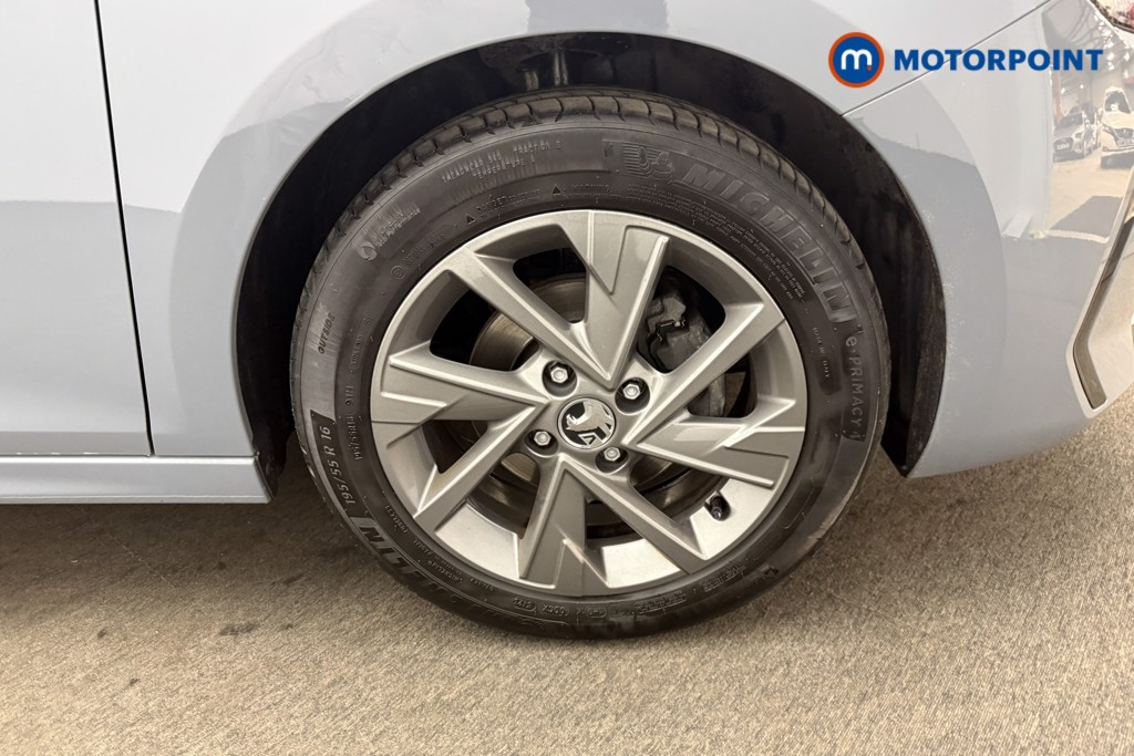 Vauxhall Corsa Design Manual Petrol Hatchback - Stock Number (1608078) - 21st supplementary image