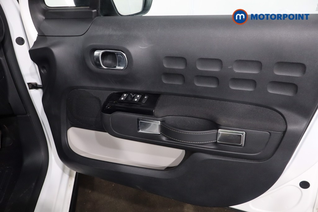 Citroen C3 Shine Plus Manual Petrol Hatchback - Stock Number (1608496) - 23rd supplementary image