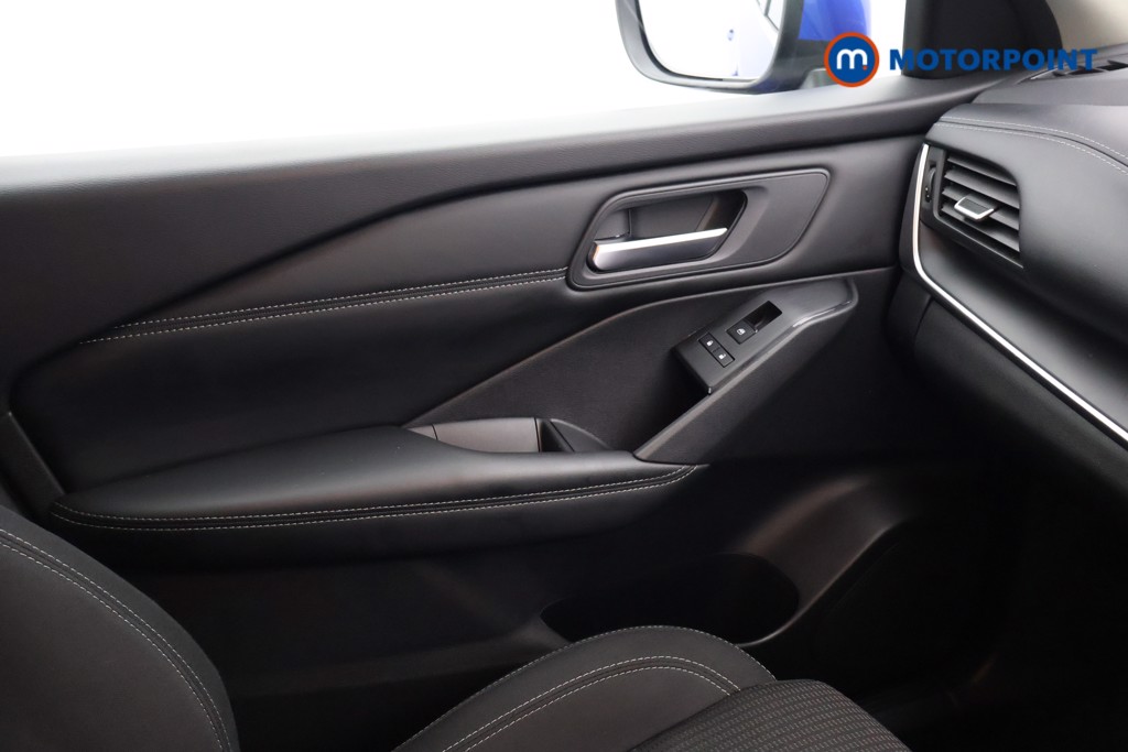 Nissan Qashqai Acenta Premium Manual Petrol SUV - Stock Number (1608498) - 11th supplementary image