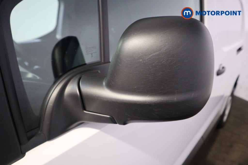 Peugeot Partner Professional Manual Diesel Panel Van - Stock Number (1608800) - 32nd supplementary image