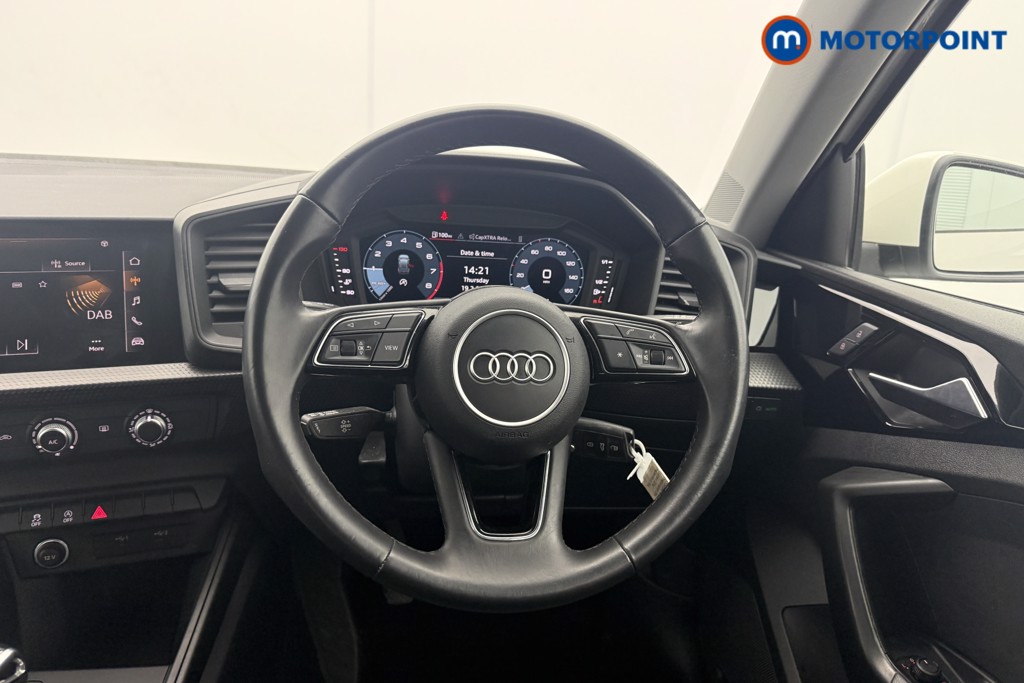 Audi A1 Technik Manual Petrol Hatchback - Stock Number (1609834) - 2nd supplementary image