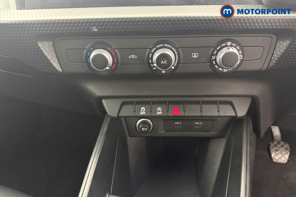 Audi A1 Technik Manual Petrol Hatchback - Stock Number (1609834) - 9th supplementary image