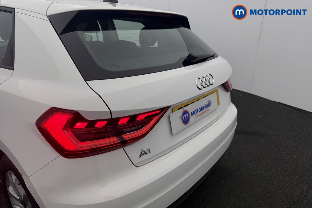 Audi A1 Technik Manual Petrol Hatchback - Stock Number (1609834) - 23rd supplementary image