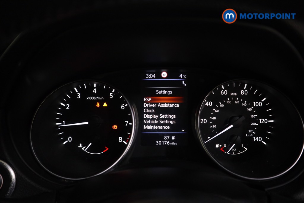 Nissan Qashqai Tekna Manual Petrol SUV - Stock Number (1609856) - 4th supplementary image