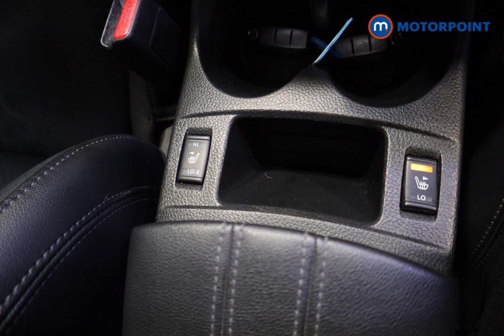 Nissan Qashqai Tekna Manual Petrol SUV - Stock Number (1609856) - 13th supplementary image