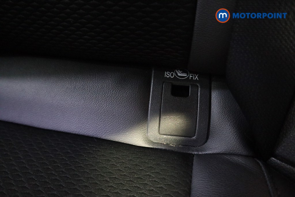 Nissan Qashqai Tekna Manual Petrol SUV - Stock Number (1609856) - 23rd supplementary image