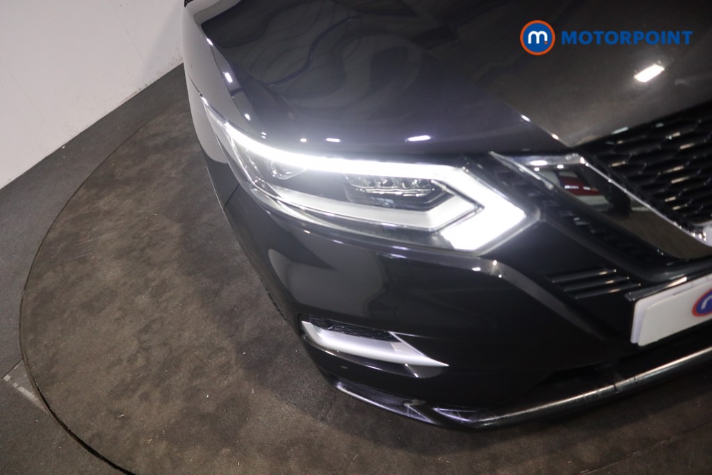 Nissan Qashqai Tekna Manual Petrol SUV - Stock Number (1609856) - 44th supplementary image