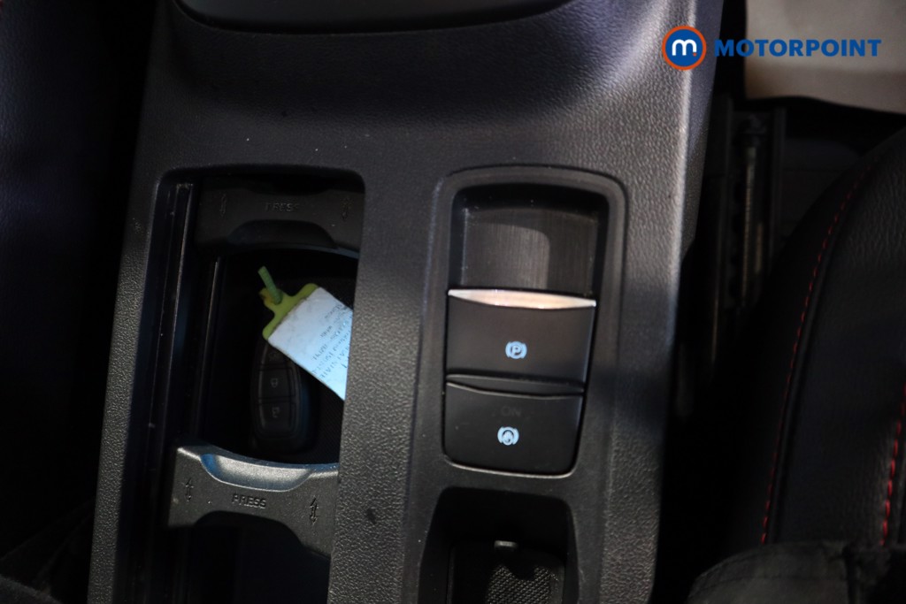 Ford Kuga St-Line X Edition Manual Petrol SUV - Stock Number (1609889) - 13th supplementary image