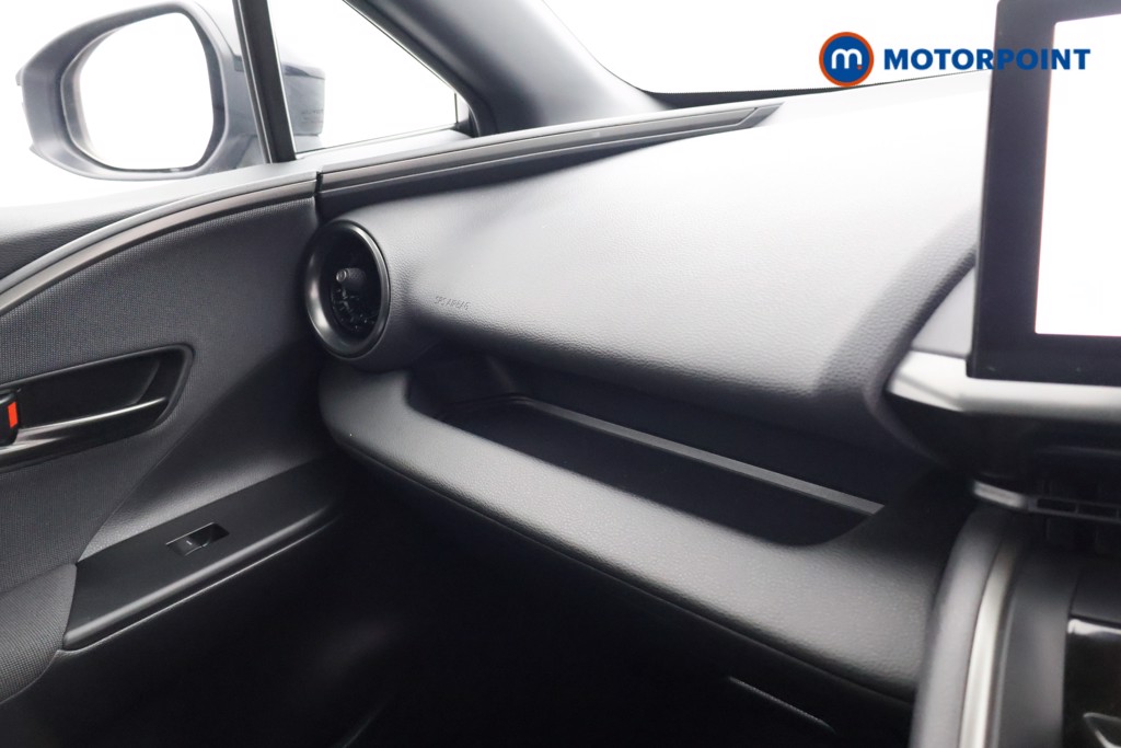 Toyota C-Hr Design Automatic Petrol Plug-In Hybrid SUV - Stock Number (1610245) - 10th supplementary image