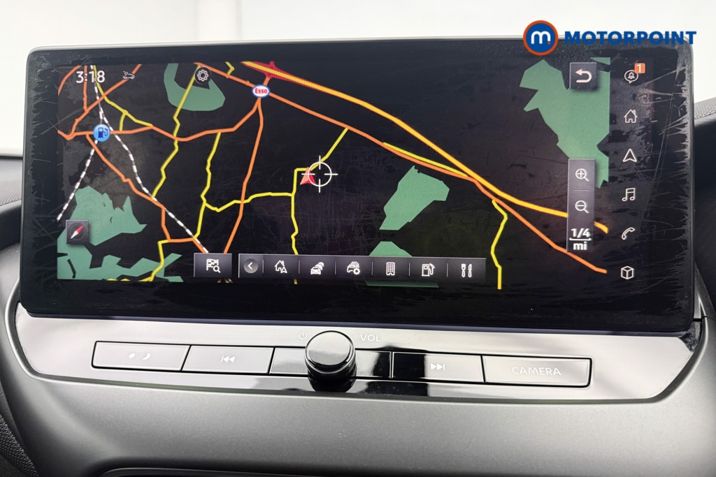 Nissan Juke N-Connecta Manual Petrol SUV - Stock Number (1610398) - 2nd supplementary image