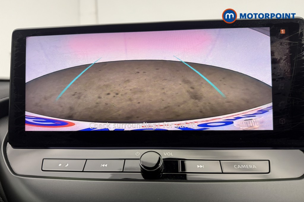 Nissan Juke N-Connecta Manual Petrol SUV - Stock Number (1610398) - 3rd supplementary image