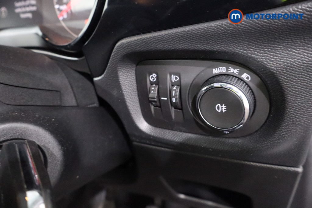 Vauxhall Corsa Design Manual Petrol Hatchback - Stock Number (1610470) - 17th supplementary image