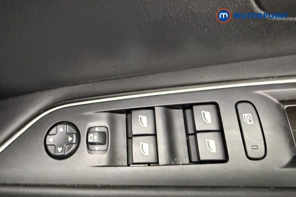 Peugeot 3008 Allure Automatic Petrol Plug-In Hybrid SUV - Stock Number (1610622) - 19th supplementary image